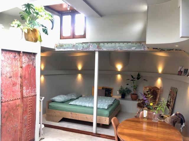 Hotel Houseboat Tante Piet à Amsterdam Extérieur photo